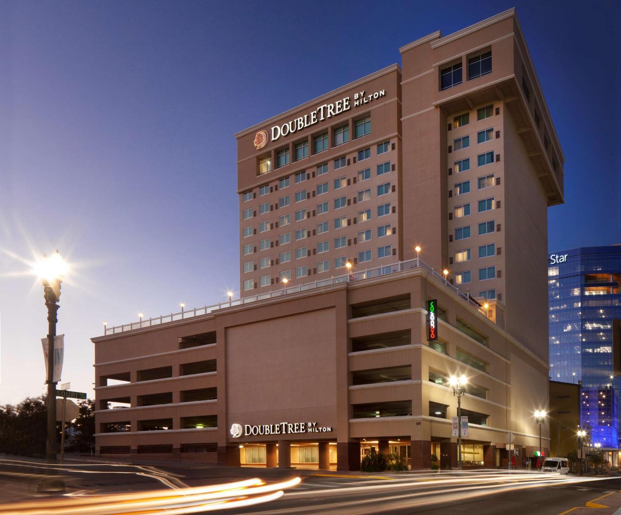 מלון Doubletree By Hilton El Paso Downtown מראה חיצוני תמונה